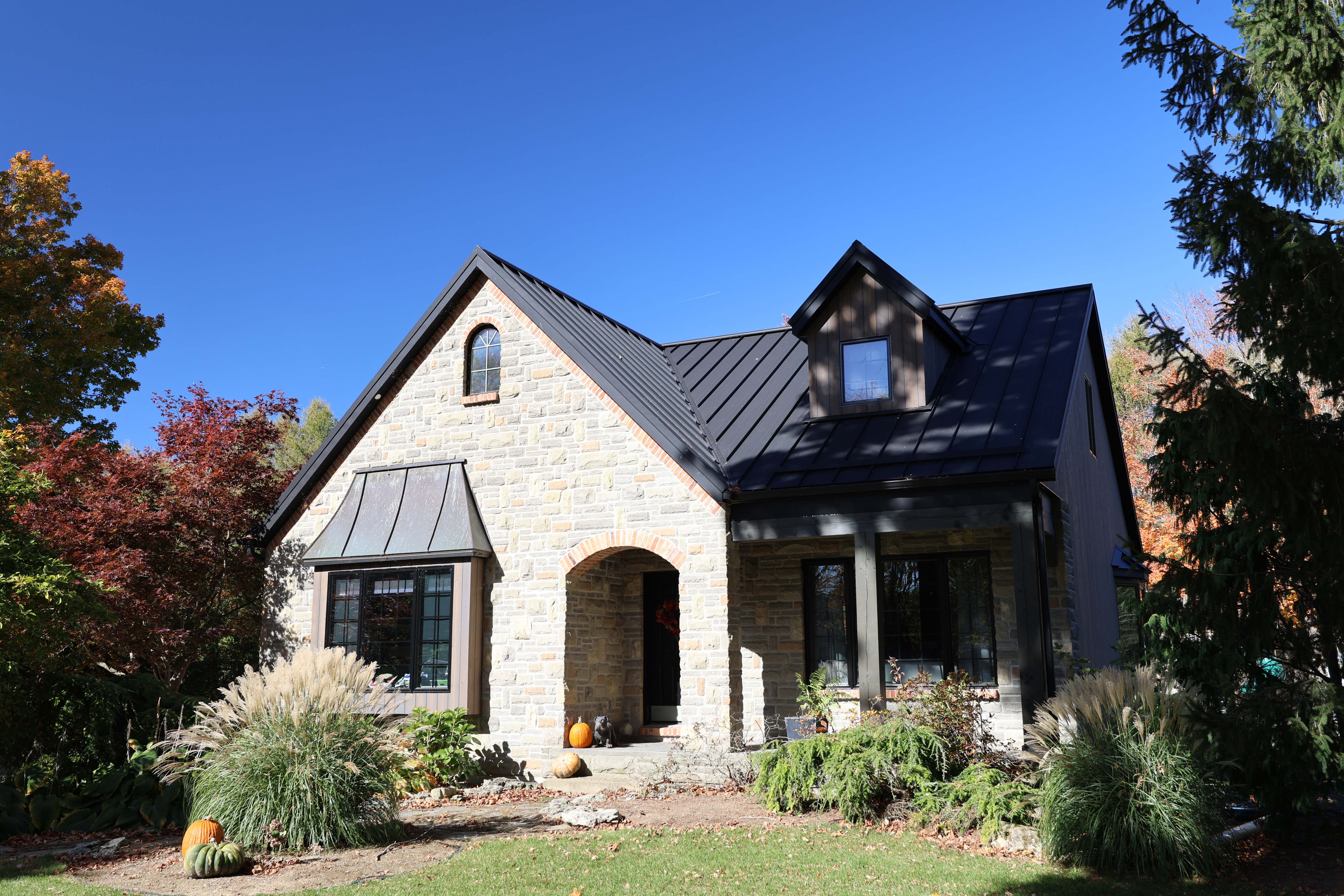 Country Towne SS550 Ebony Folded Trims1A0076