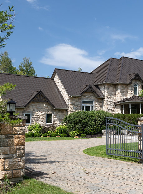 Modern Snaplock Home from Country Towne